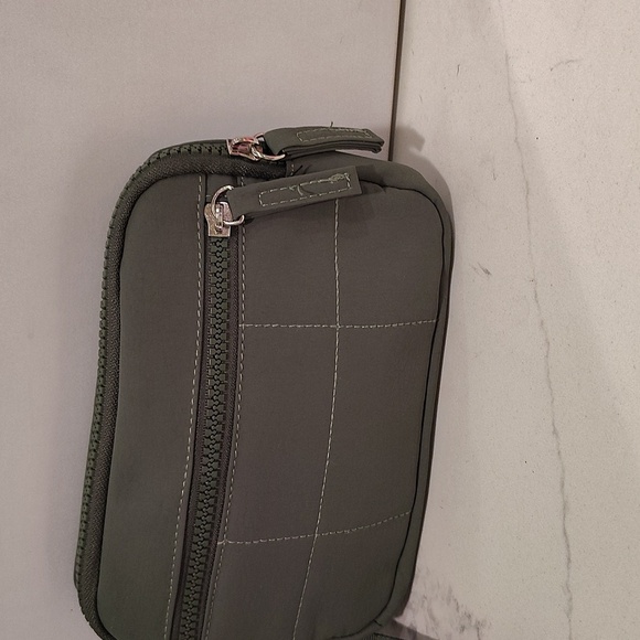 Olive Green Clutch with Detachable Canvas Strap Multiple Pockets - Picture 3 of 12